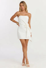 Chic Essence Strapless Mini Dress