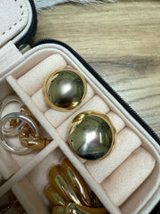 Raye Circle Stud Earrings