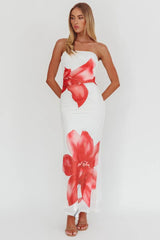 Villa Arrival Floral Maxi Dress