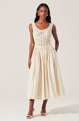 Kissel Floral Eyelet Cropped Top