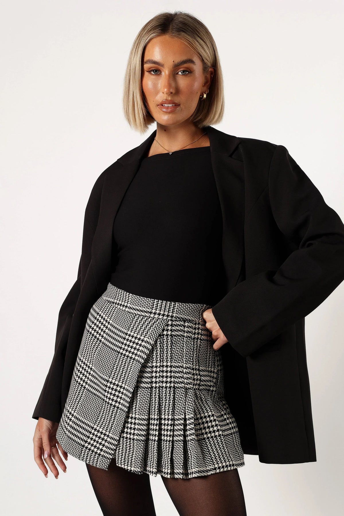 Natasha Mini Skort - Black/White