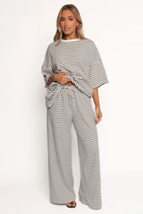 Wilda Oversized Tee - White Black Stripe